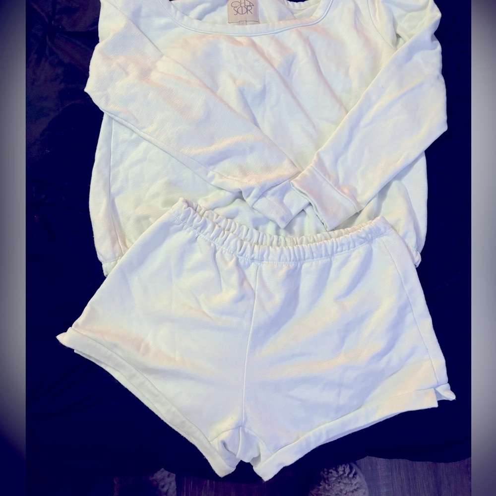 Chaser sleep set